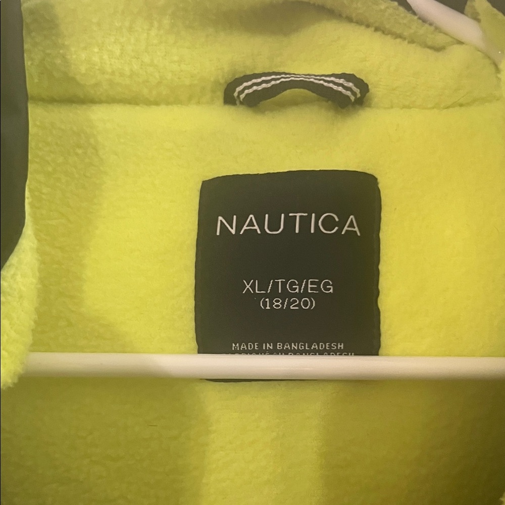 Nautica Kids Puffer Jacket in Black with Yellow Interior - Picture 3 of 7